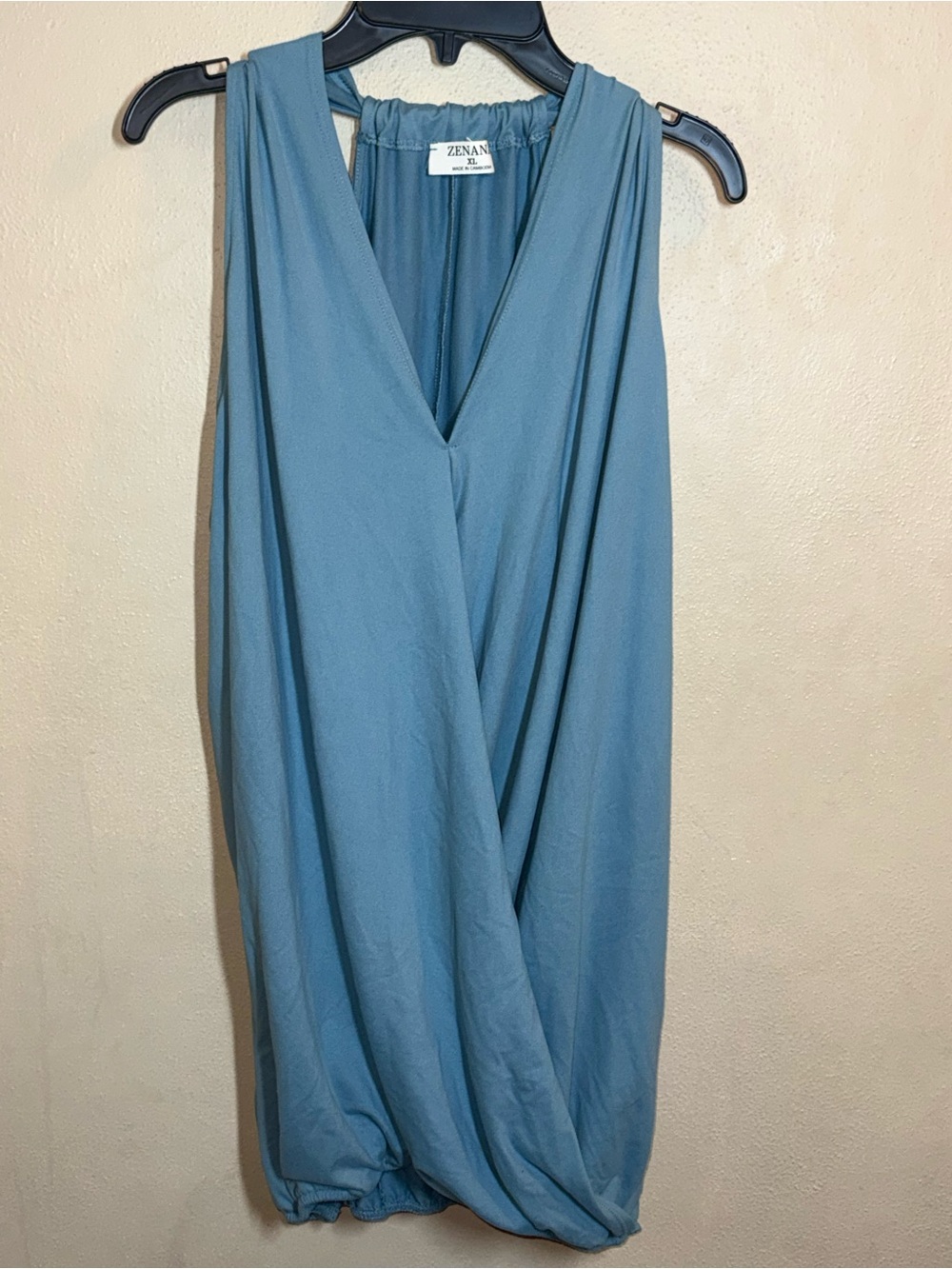 NWOT Women’s Zenana Blue Sleeveless V-Neck Wrap Front Tank Sz XL